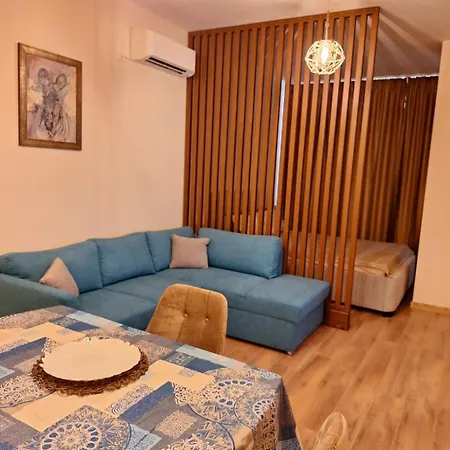 Mirage Deluxe Apartment Burgas City